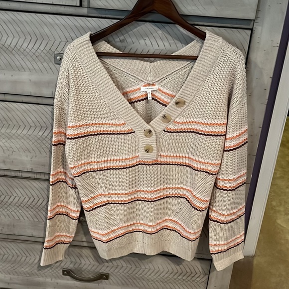 Maurices Tops - Maurice’s Cute comfy sweater